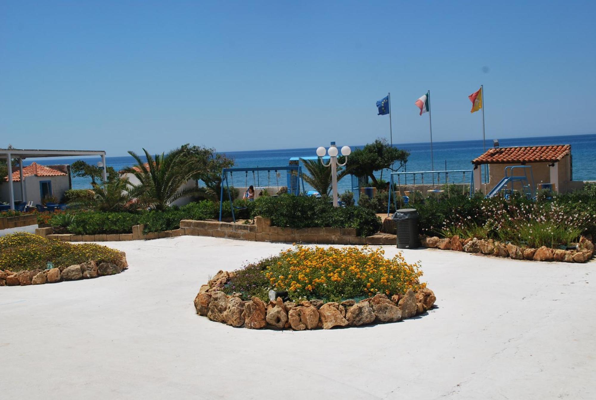 Residence Le 4 Stagioni Menfi Luaran gambar